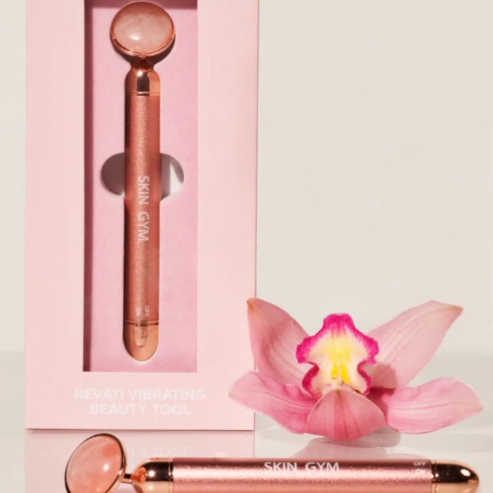 Skin Gym Revati Rose Quartz Beauty Tool